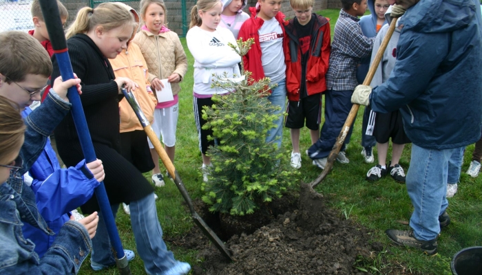 ​Community Tree Planting to Celebrate 50-Year Mark for Upper Big Blue Natural Resources District